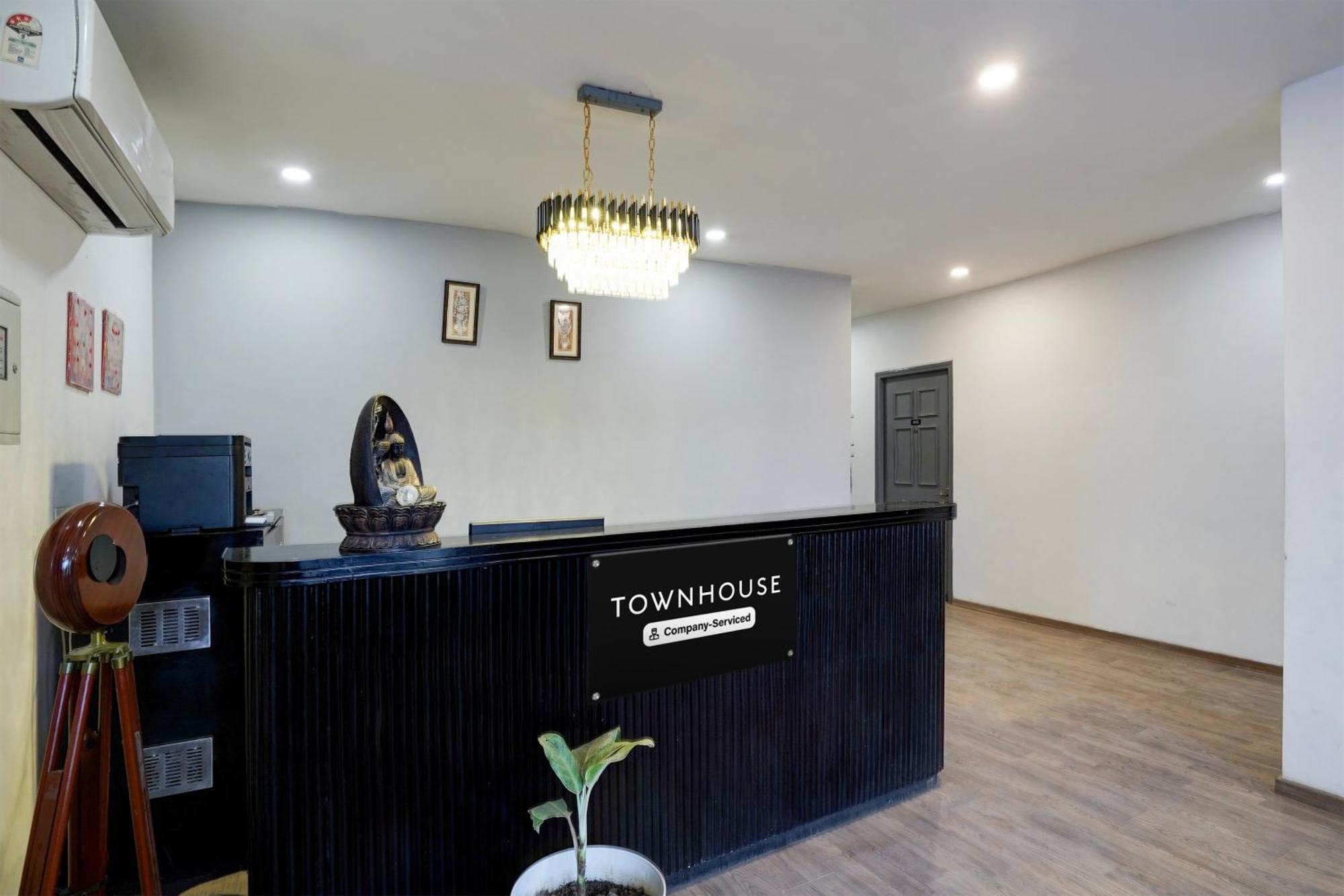 Super Townhouse Gomti Nagar Sector 6 Near Ekana Stadium Lucknow Eksteriør bilde