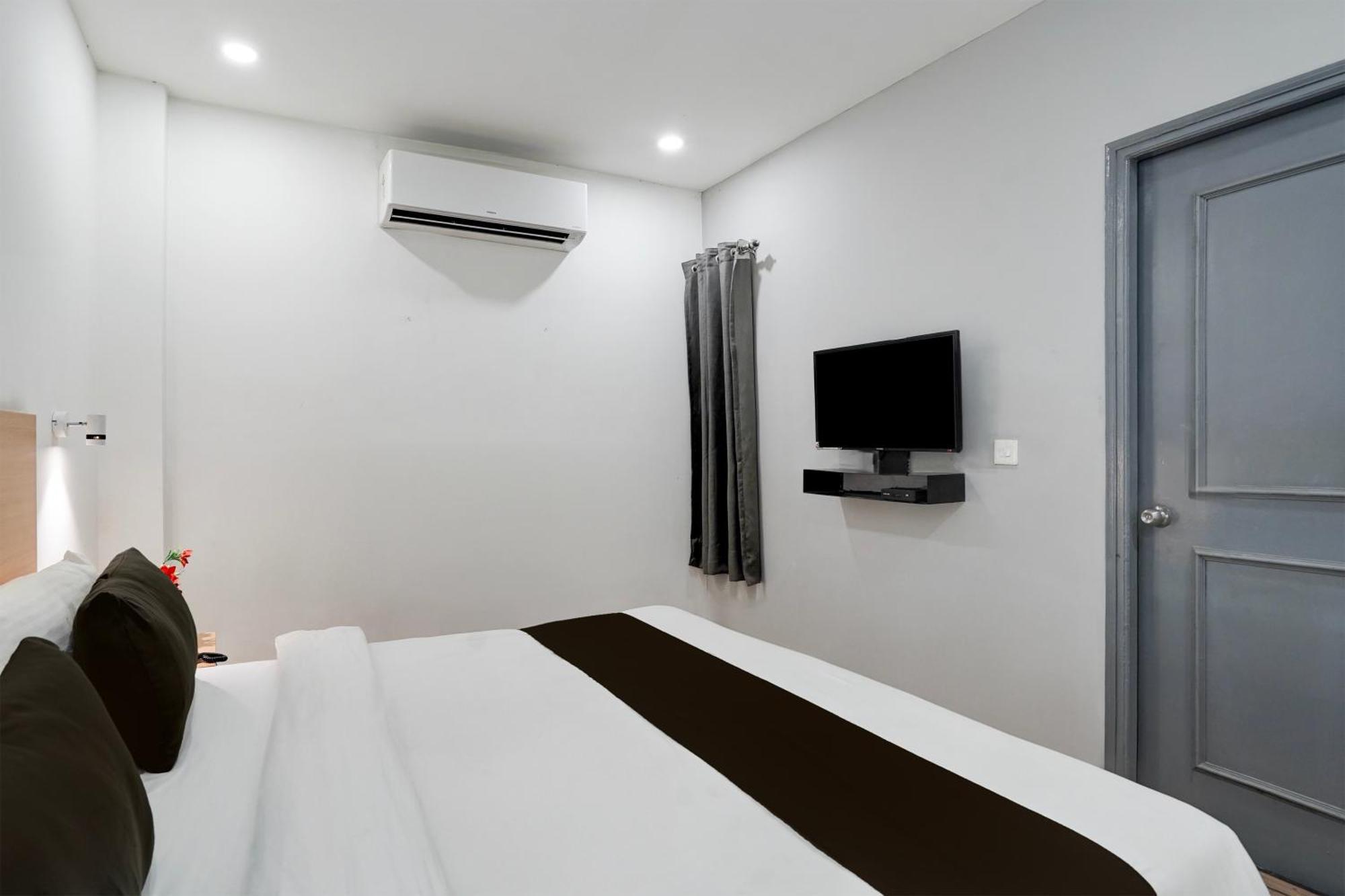 Super Townhouse Gomti Nagar Sector 6 Near Ekana Stadium Lucknow Eksteriør bilde